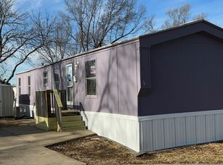 16 Daisy Ln, Belton, MO 64012