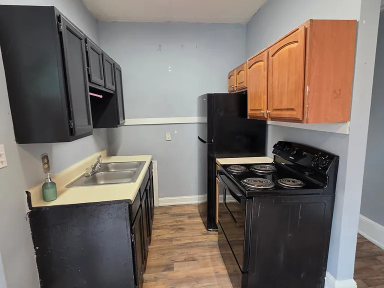 72 Lincoln Way W #2 — Photo 3