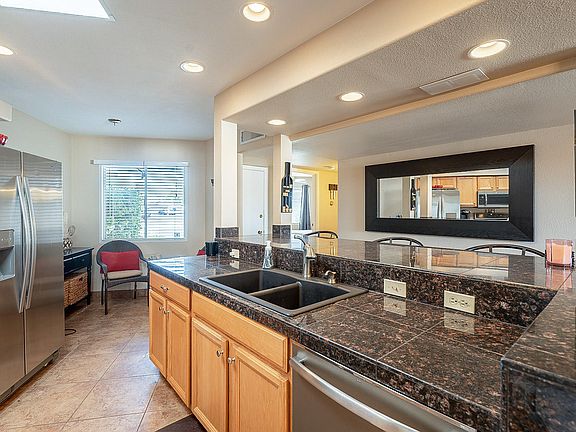 3rd image of 10209 W Campana Dr