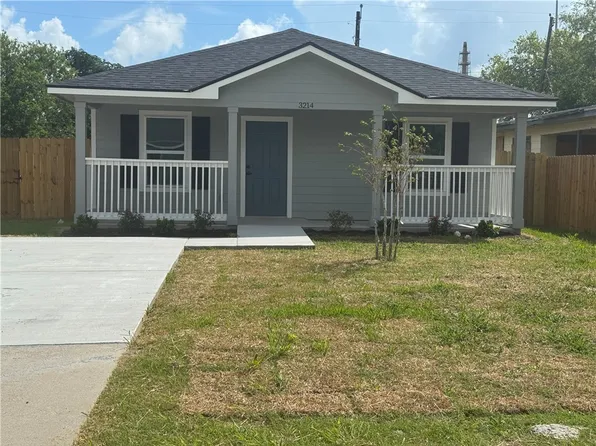 3214 Buddy Lawrence Dr, Corpus Christi, TX 78408