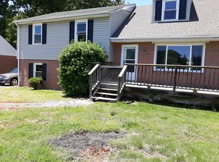 2016 N Parham Rd, Henrico, VA 23229