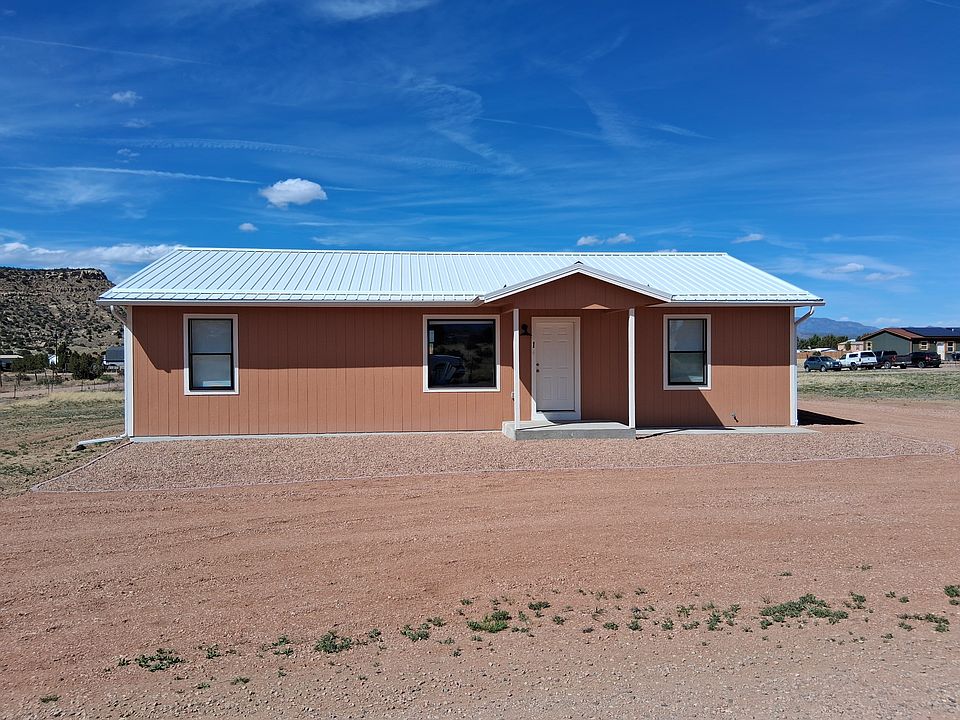 1st image of 1 Sawyer Ln