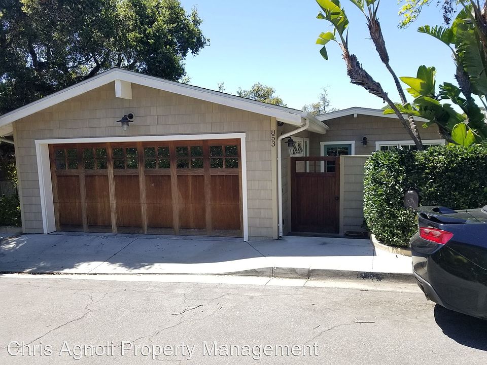 1st image of 853 Calle Cortita