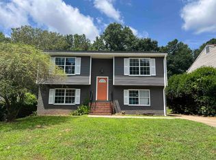 5557 Pine Gate Dr, Atlanta, GA 30349