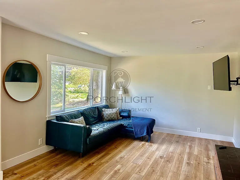 7561 Hannegan Rd — Photo 4