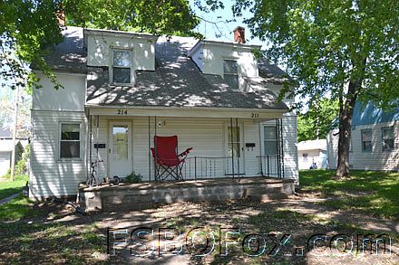 1st image of 212 S Thornwood Ave