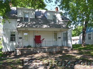 212 S Thornwood Ave, Davenport, IA 52802