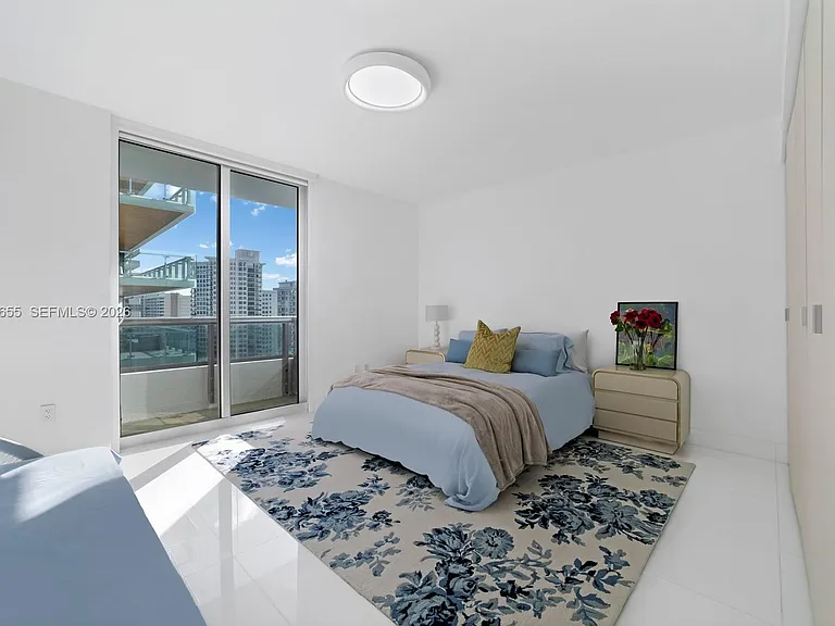 5801 Collins Ave #1200 — Photo 48