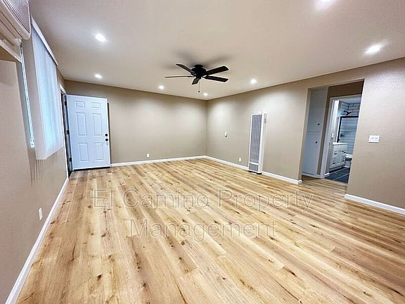 5th image of 8113 Cypress Ave Unit F