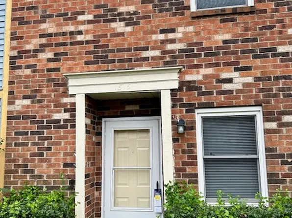 1815 Worthington Run Dr, Columbus, OH 43235