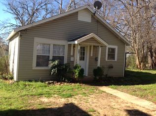 507 1/2 W Melba Ave, Gladewater, TX 75647