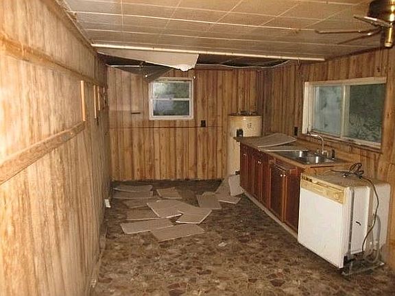 5th image of 42 Ellenburg Ln