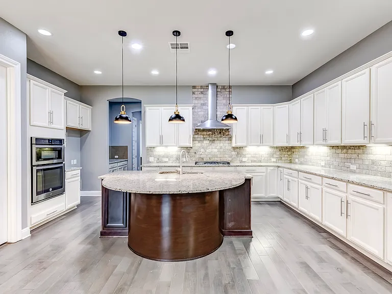 10115 Ida Grove Ln — Photo 12