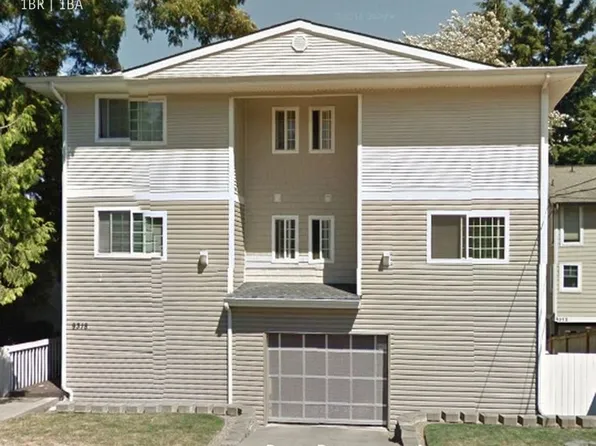 9318 Stone Ave N #5, Seattle, WA 98103