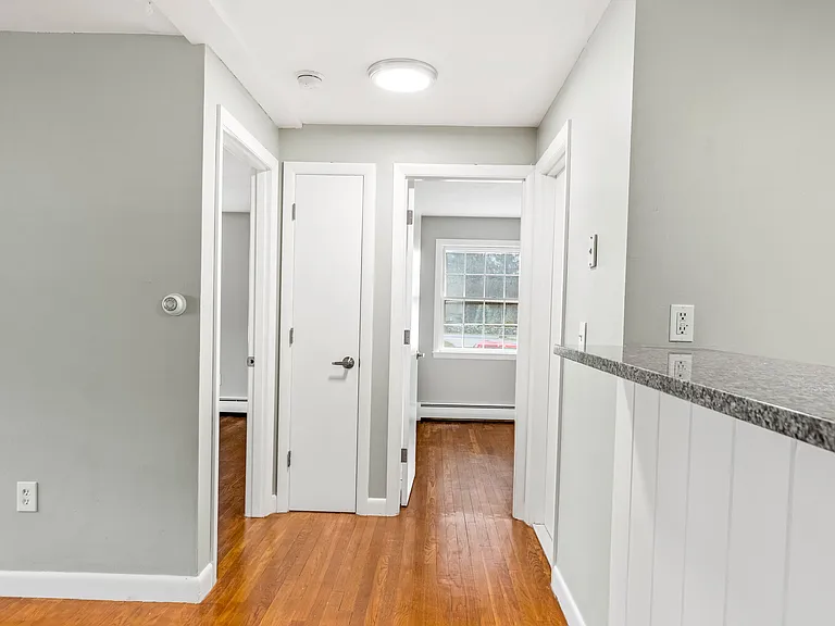 3 Elaine St #33 — Photo 13