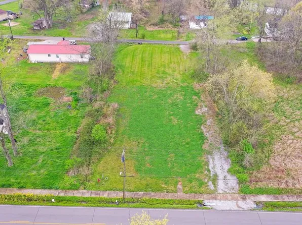 241 N Ewing St, Guthrie, KY 42234