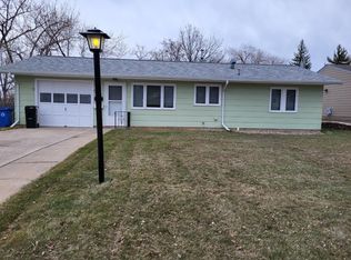 2418 Michigan Ave, Rapid City, SD 57701
