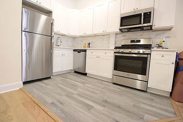 1st image of 360 W 51st St #1B