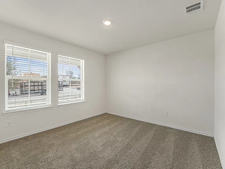 1511 Brooke Dr — Photo 6