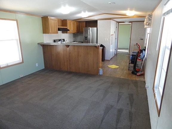 2nd image of 152 Lillians Ln