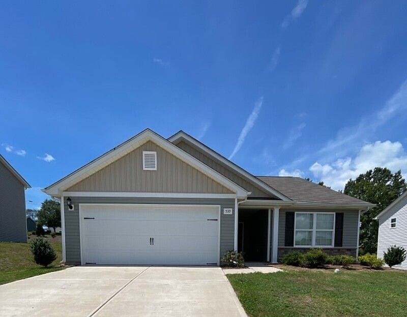 1st image of 539 Belcaro Dr
