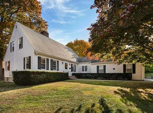 12 Whitwell St, Quincy, MA 02169