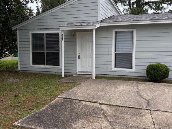 612 Carnathan Ct