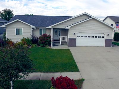 1805 8th St NE, Watertown, SD, 57201