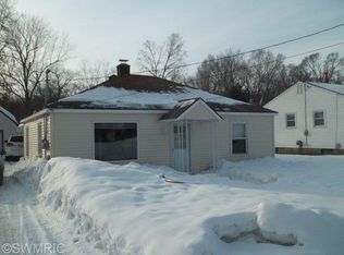 4107 Waldorf St, Kalamazoo, MI 49004
