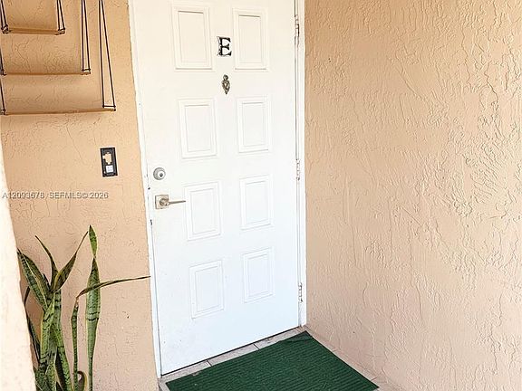 2nd image of 1021 Adams Ave #1021E