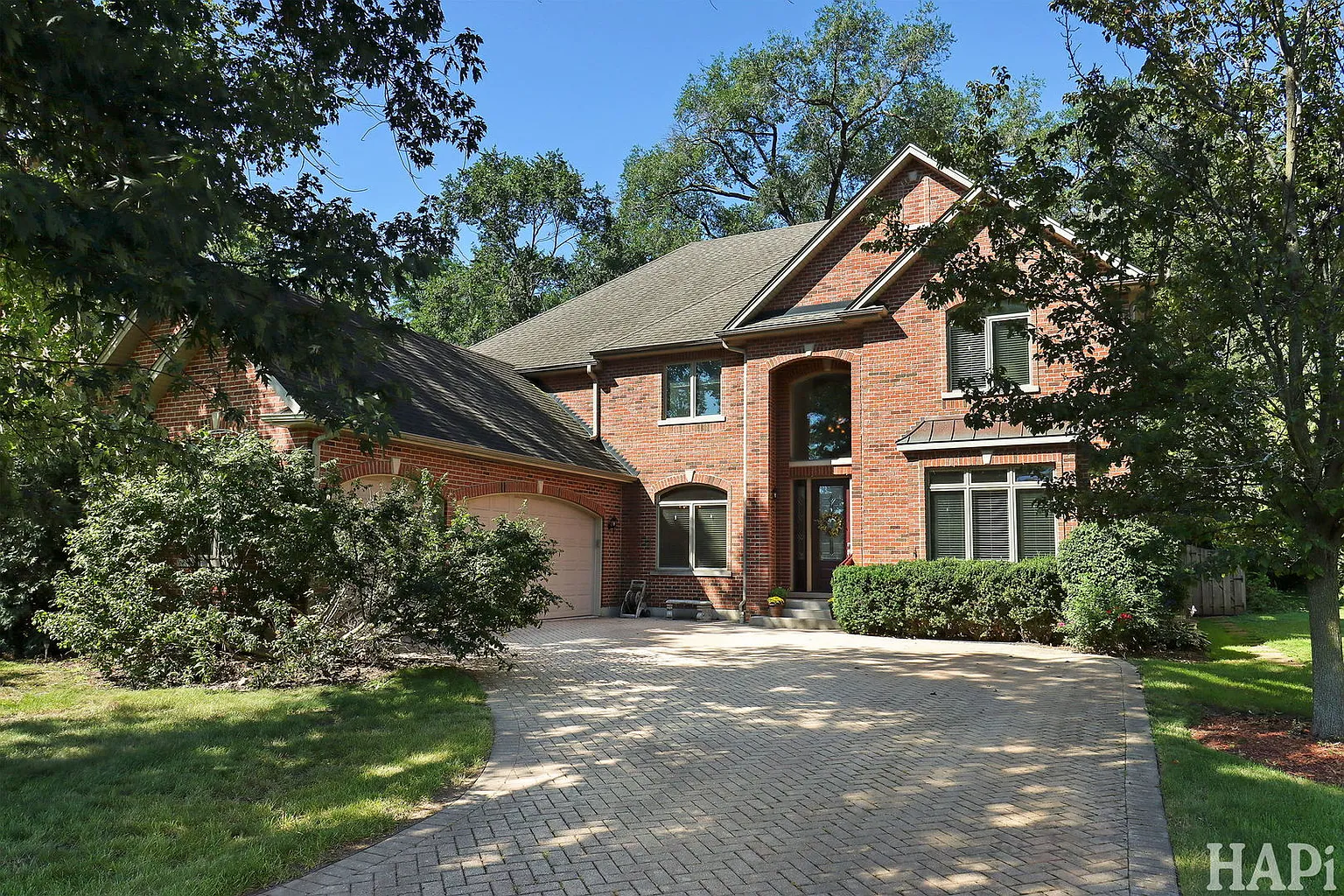 608 Glenwood Ln photo 1