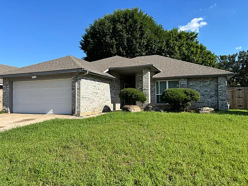 2823 Timber Ct Photo 1