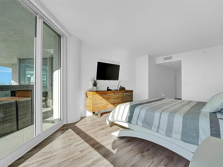 16400 Collins Ave #1944 — Photo 12