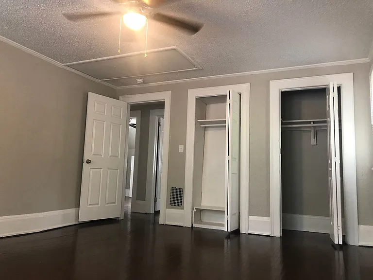 701 S South St — Photo 13