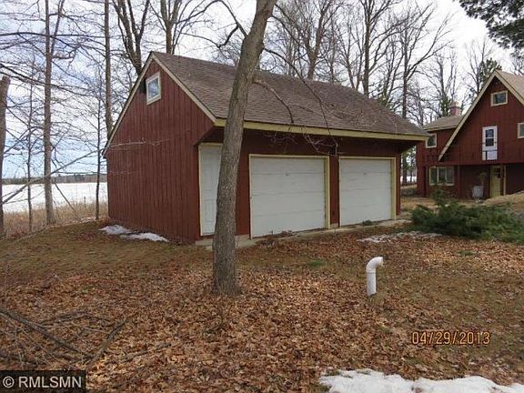 2nd image of 1600 Grouse Pines Ln NE