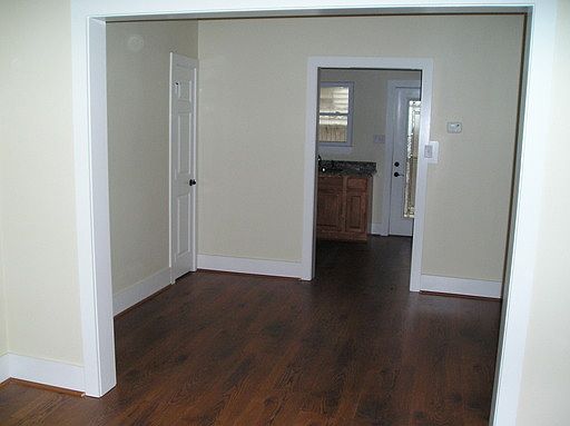 4th image of 1017 11th St APT 2B