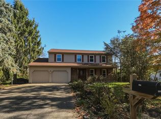 4208 Greenfield Rd, Bethlehem, PA 18017