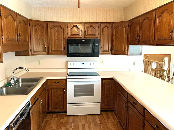 2nd image of 1704 Dawson Ave W