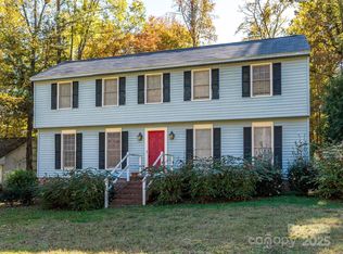 1927 Terra Ln, Lancaster, SC 29720