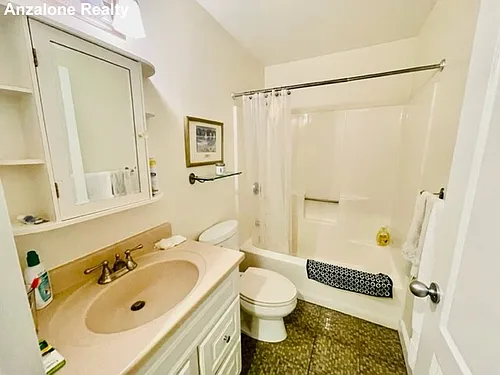 19 Wiget St #204 Photo 1