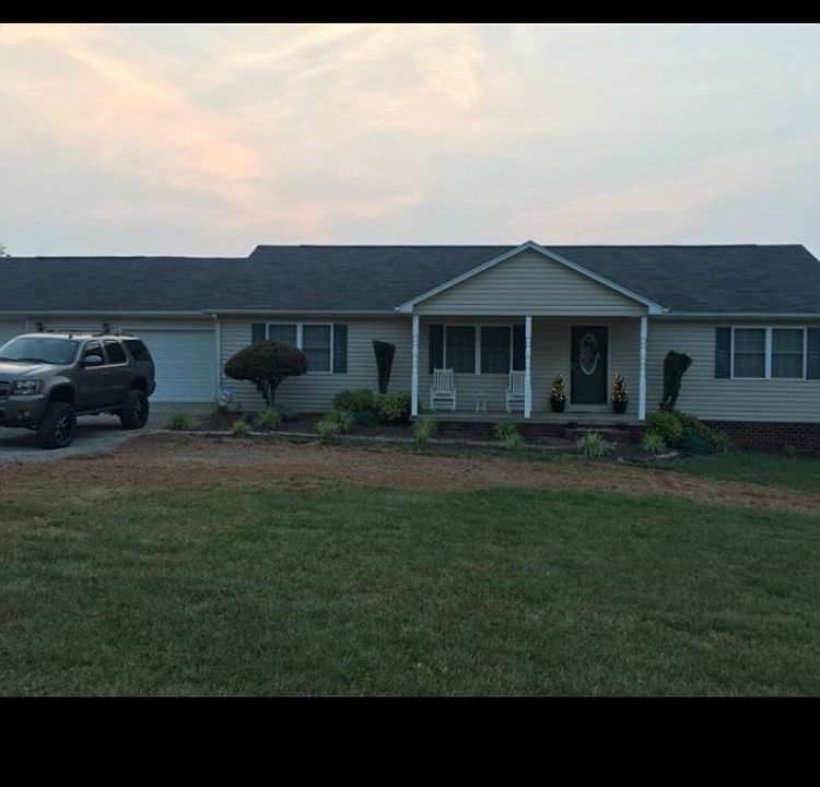 1st image of 532 Waller Ln