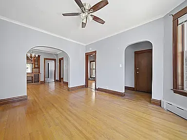 3353 W Evergreen Ave #2 — Photo 2