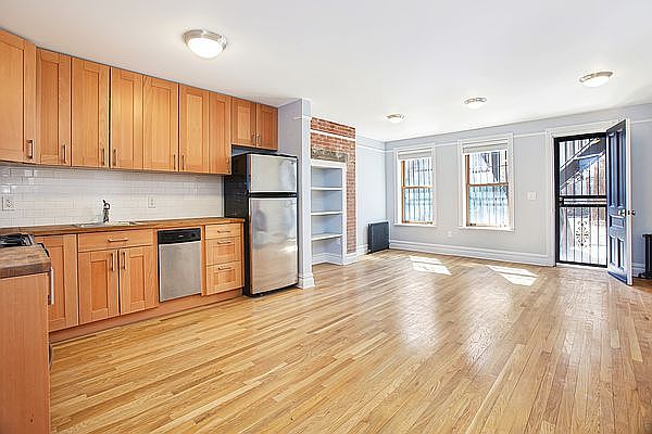 1st image of 126 W 131st St #1