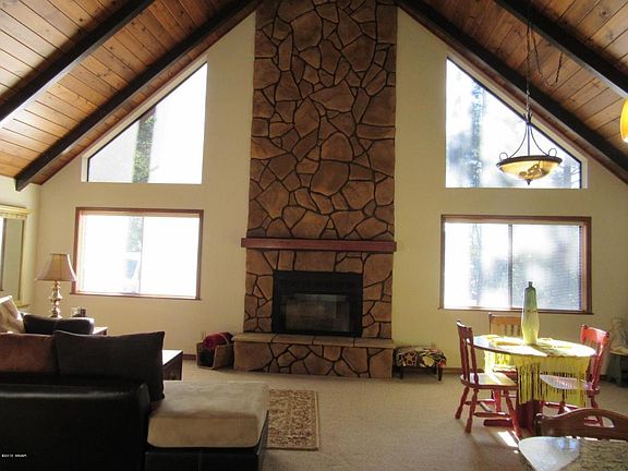 4th image of 2945 Lockwood Dr