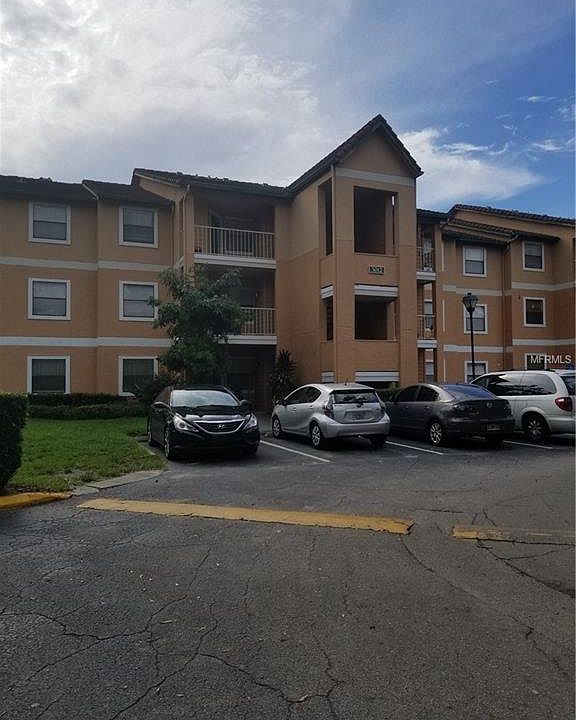1st image of 3012 Parkway Blvd #1-202