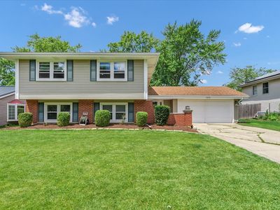1820 Claremont Rd, Hoffman Estates, IL, 60169