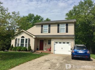 182 Kings Deer Dr, Clarksville, TN 37042