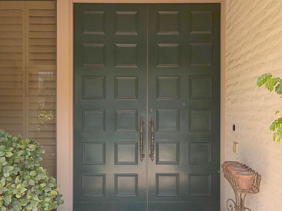 1st image of 46150 E Eldorado Dr