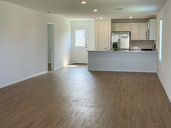5th image of 24139 Wandering Brook Dr