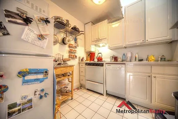 Rented by Metropolitan Realty | media 5